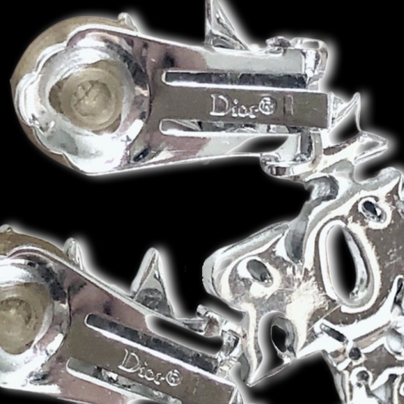 Vintage Christian Dior 70’s Silver Diamanté Crystal Dior For Peace Logo Earrings - Picture 3 of 17